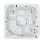 Feel Hot Tub - Image 2